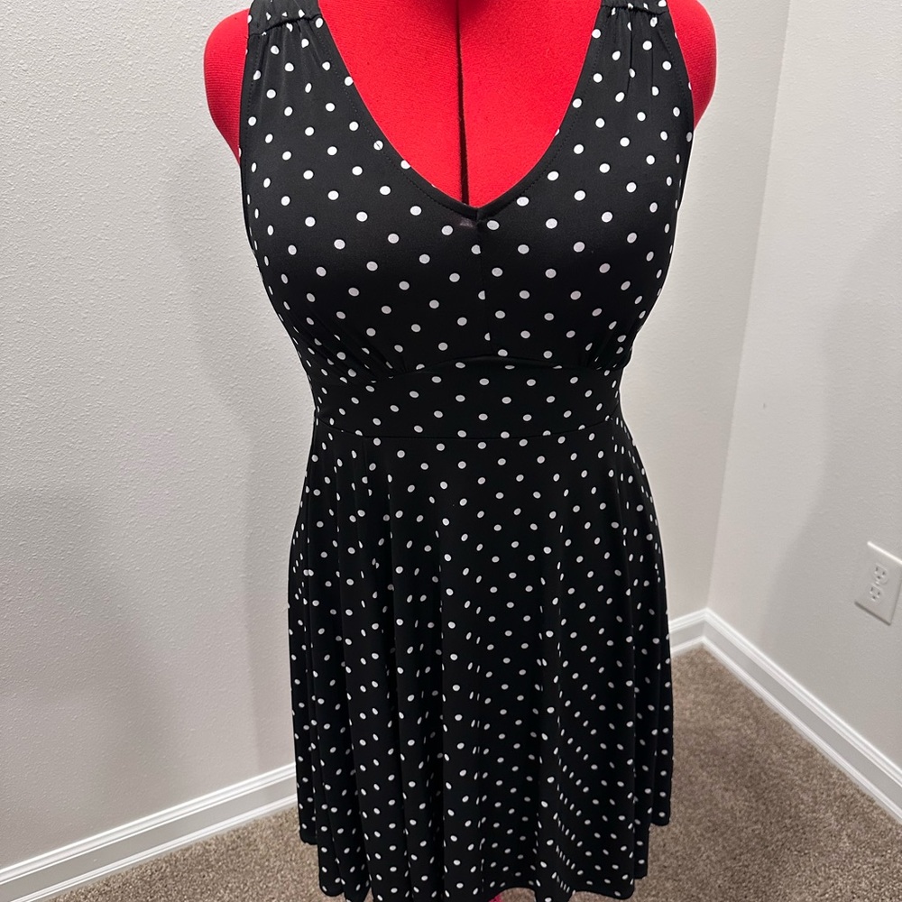 Brand new never worn size 0 dress from torrid.